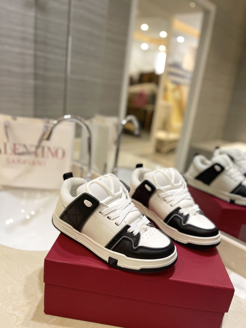 Valentino Sneakers